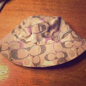 Coach bucket/sun hat P/S